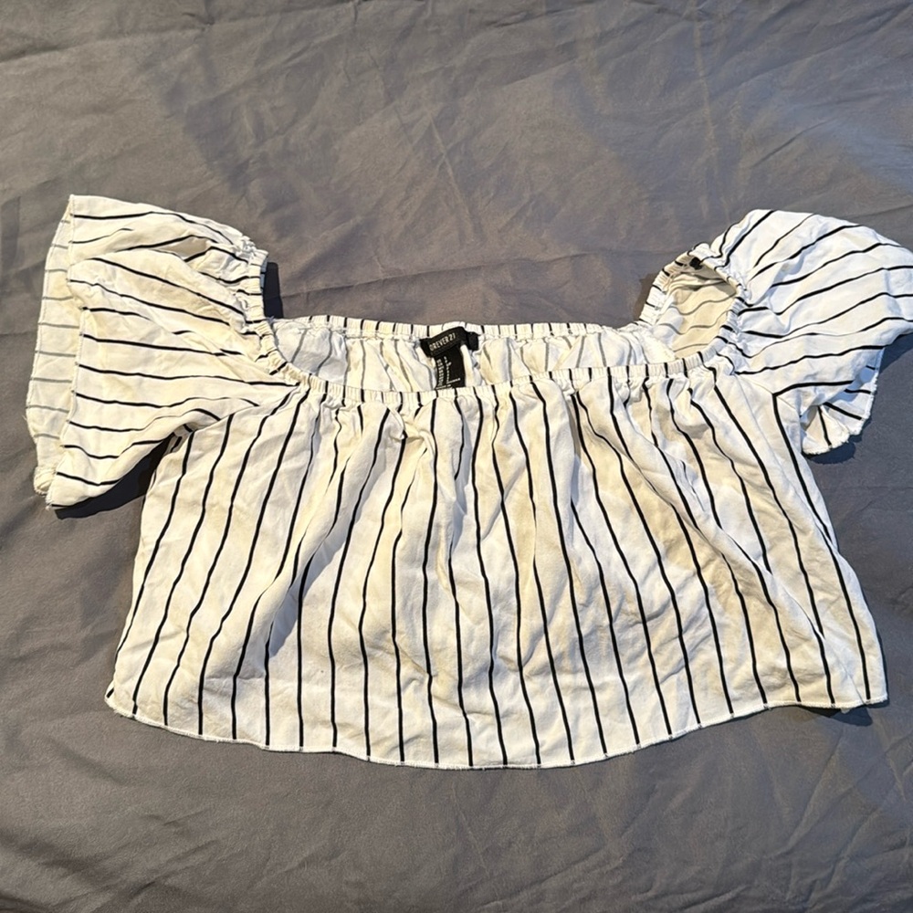Off the shoulder ruffle top